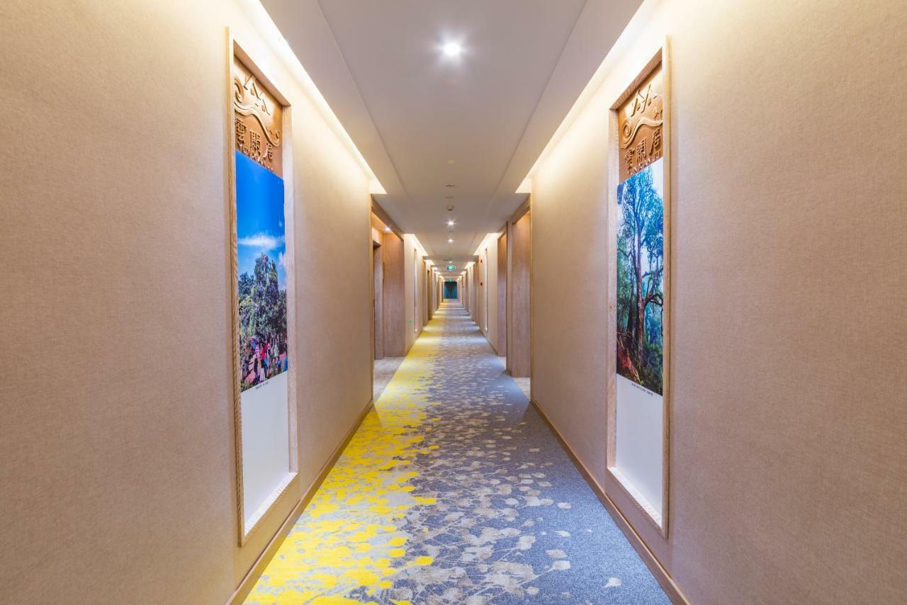 Yunxianju Tea Culture Theme Hotel Куньмин Экстерьер фото