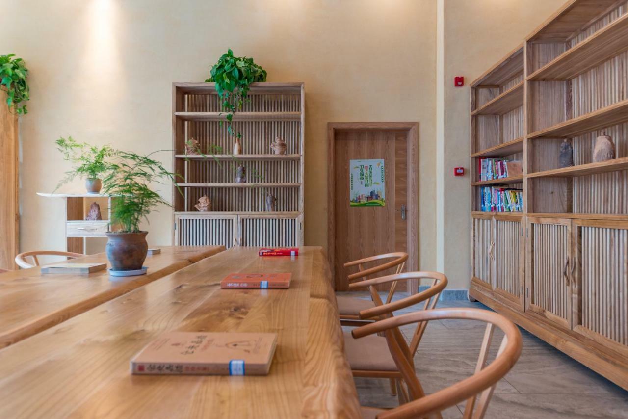 Yunxianju Tea Culture Theme Hotel Куньмин Экстерьер фото