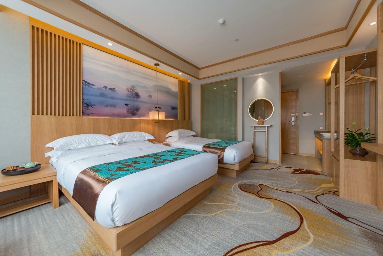 Yunxianju Tea Culture Theme Hotel Куньмин Экстерьер фото