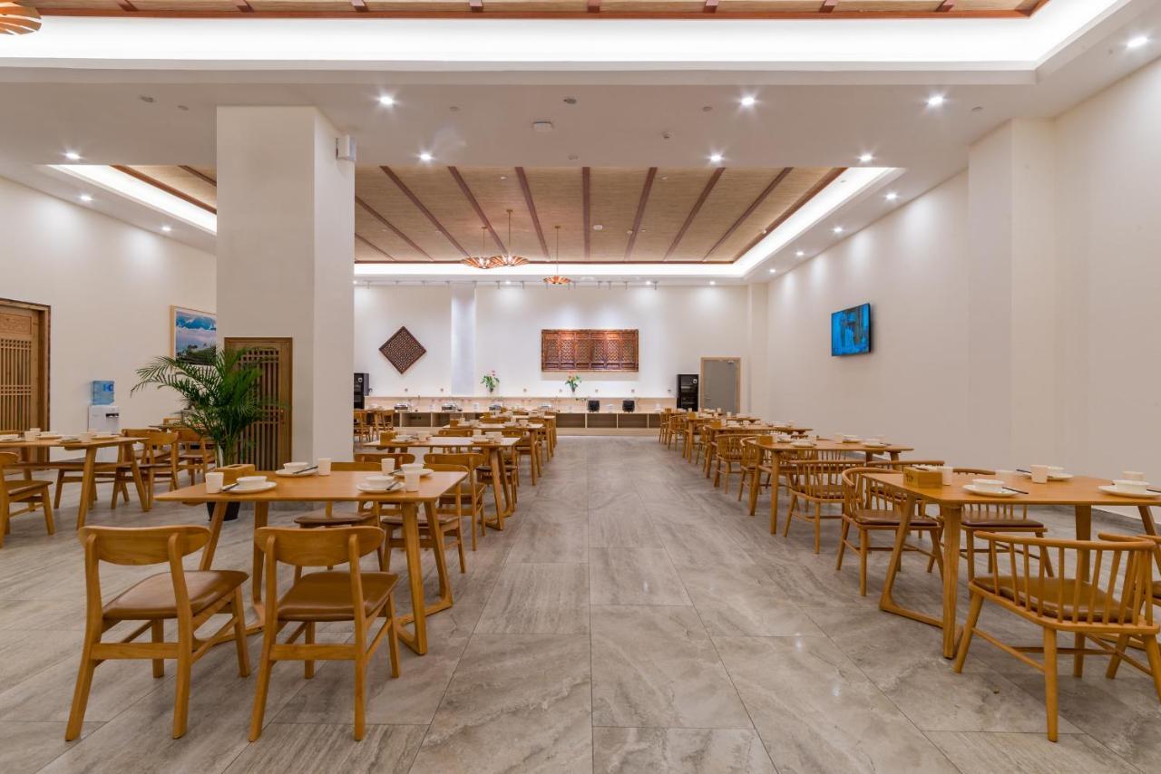 Yunxianju Tea Culture Theme Hotel Куньмин Экстерьер фото